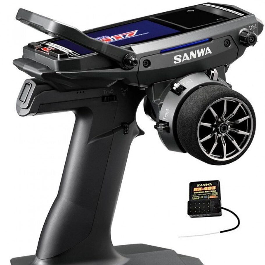 Radio SANWA M17 2,4GHz FH5 + RX-493i receiver