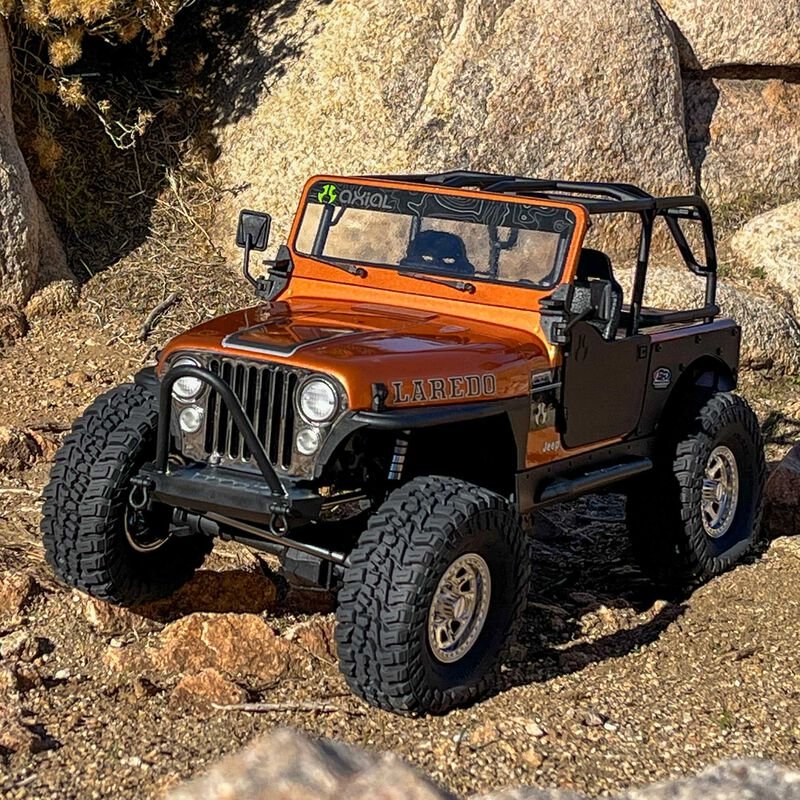 1/10 SCX10 III Jeep CJ-7 4X4 RTR Brushed Rock Crawler, Copper - Image 3