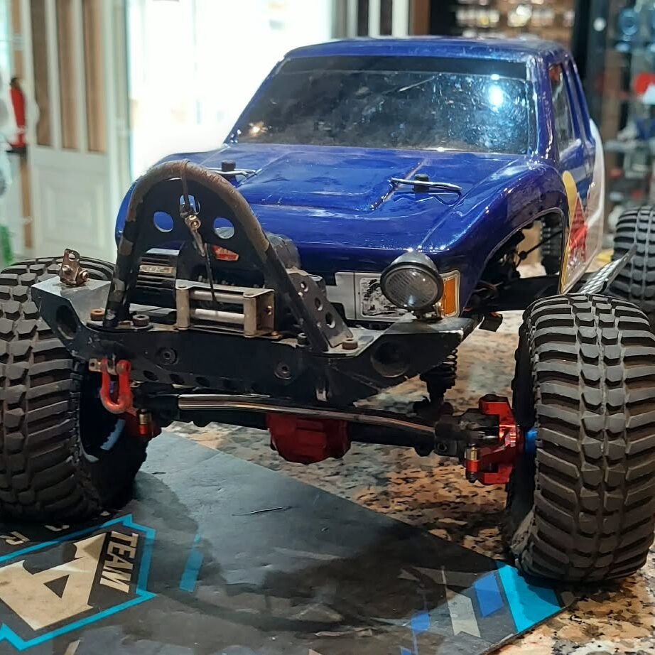 LCG RGT com body Cliffhanger