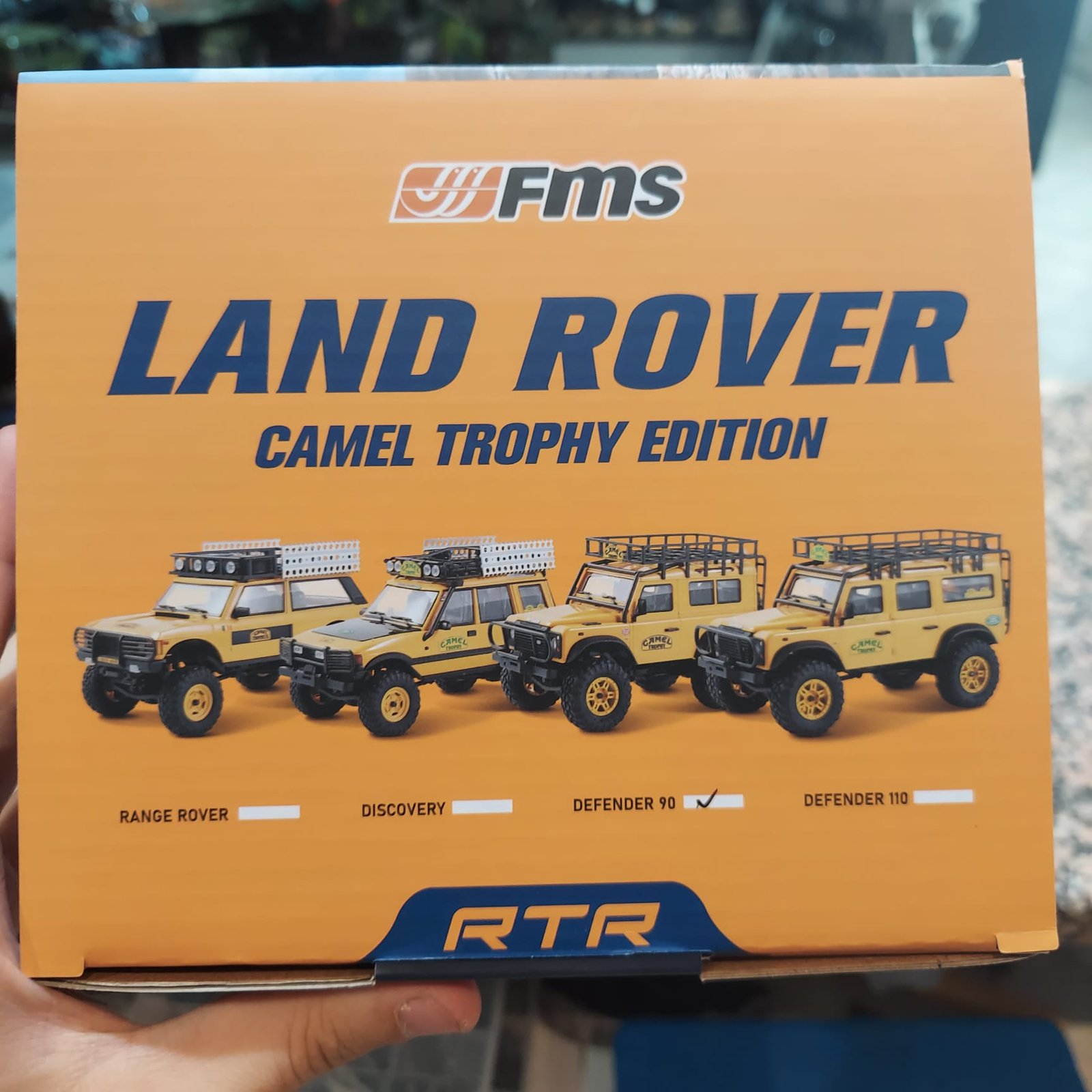 FMS 1:24 LAND ROVER DEFENDER 90 RTR YELLOW - Image 7