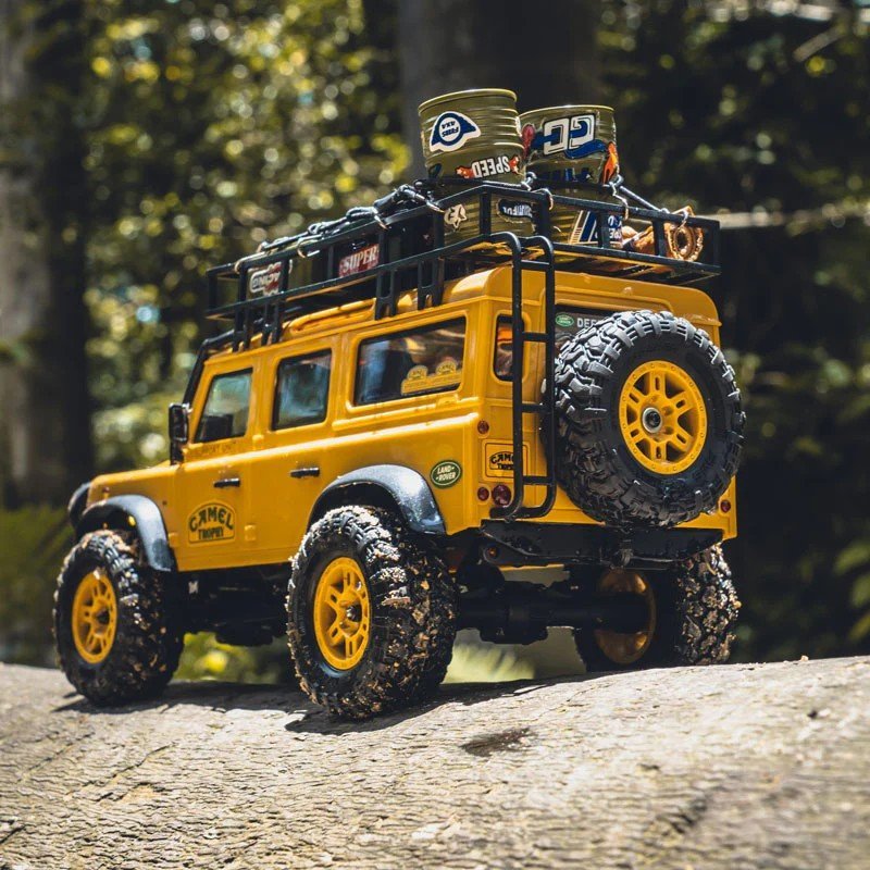 FMS 1:24 LAND ROVER DEFENDER 90 RTR YELLOW - Image 2